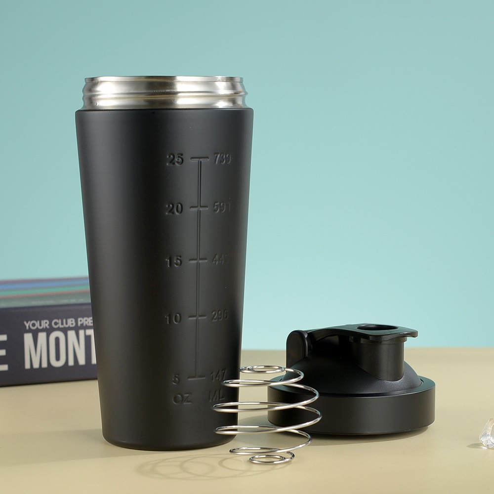 Stainless Steel Protein Shaker - Nutrition For Fitness And Sports recensione e prezzo